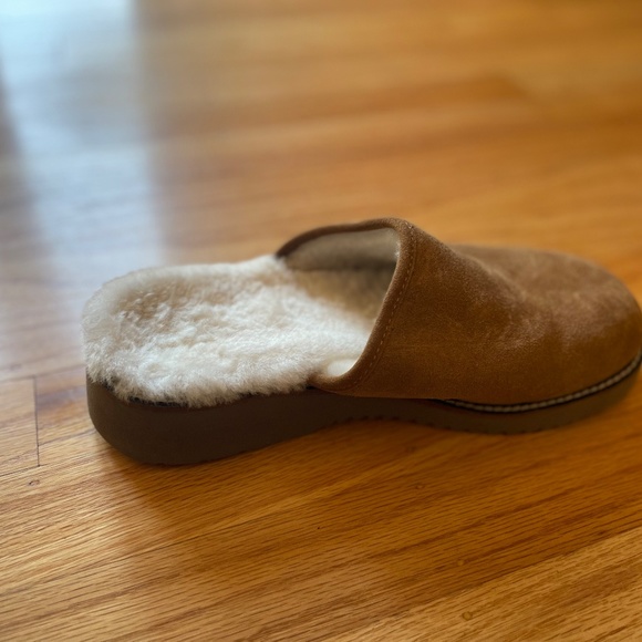 Simple clogs - Picture 2 of 3